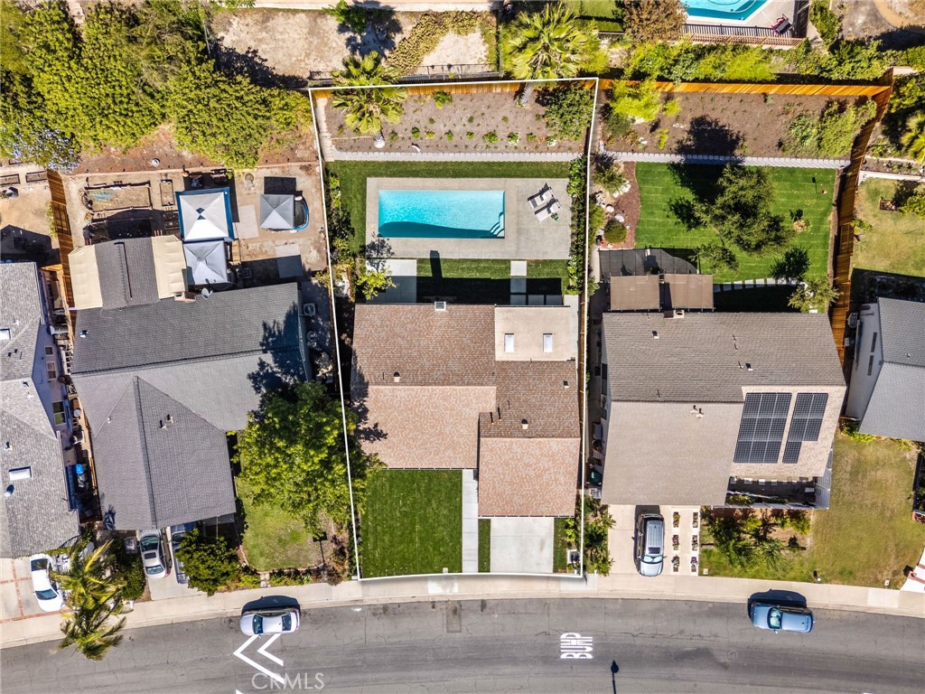 https://media.crmls.org/medias/04516007-78e2-4ff6-be75-d1ed4ac6c212.jpg?preset=X-Large