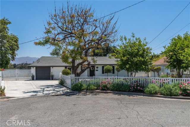 Detail Gallery Image 46 of 47 For 4674 Norton Pl, Riverside,  CA 92506 - 4 Beds | 3 Baths
