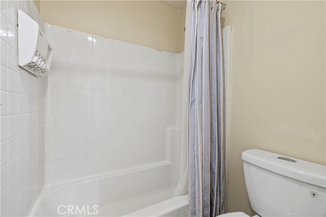 28436 Calex Drive, Valencia CA: https://media.crmls.org/medias/0452f421-b8d7-4c2d-a9f1-475e1ab24dd1.jpg