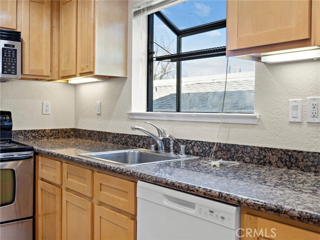 Detail Gallery Image 15 of 27 For 2827 Monument Bld #57,  Concord,  CA 94520 - 1 Beds | 1 Baths