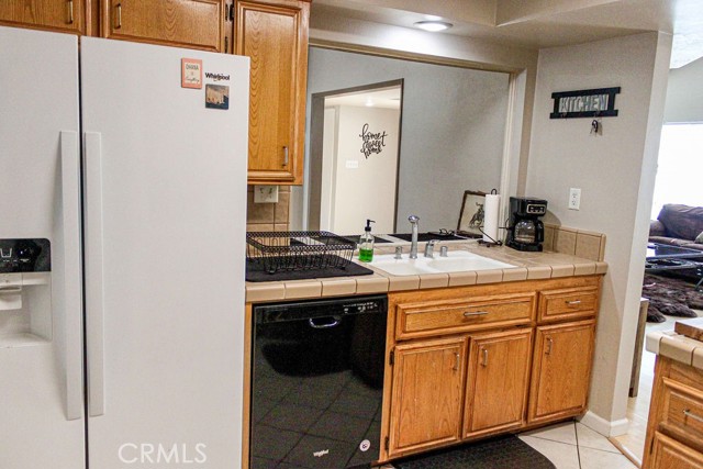Detail Gallery Image 10 of 30 For 915 Moran Ct, Paso Robles,  CA 93446 - 3 Beds | 2 Baths