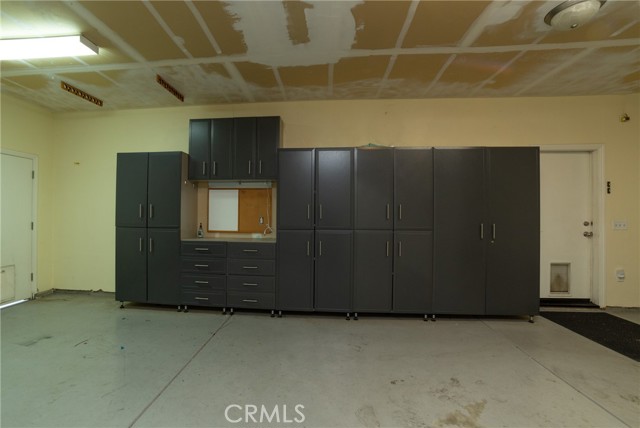 Detail Gallery Image 12 of 47 For 3350 Buckingham, Clovis,  CA 93619 - 4 Beds | 2/1 Baths