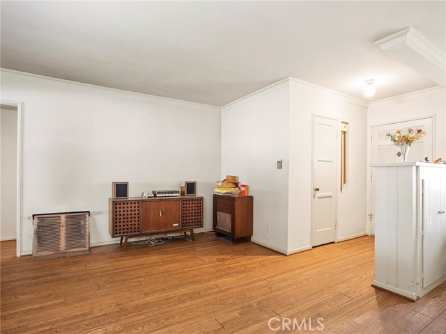 Detail Gallery Image 12 of 40 For 13607 Huston St, Sherman Oaks,  CA 91423 - 3 Beds | 2 Baths