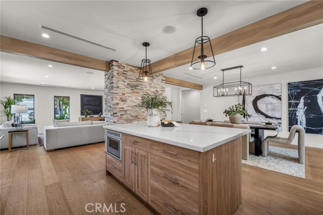 Detail Gallery Image 48 of 49 For 5110 Greenbush Ave, Sherman Oaks,  CA 91423 - 6 Beds | 6 Baths