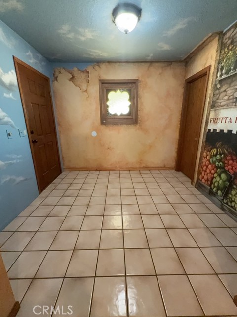 Detail Gallery Image 14 of 62 For 15370 Tacony Rd, Apple Valley,  CA 92307 - 3 Beds | 2 Baths