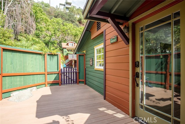 Detail Gallery Image 2 of 16 For 520 1/2 Audubon Way, Sierra Madre,  CA 91024 - 1 Beds | 1 Baths