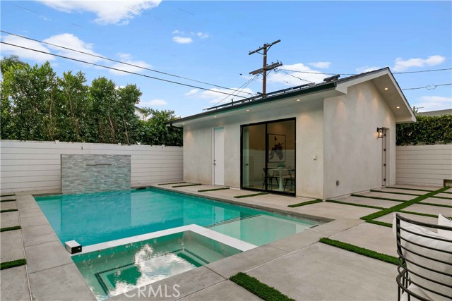 Detail Gallery Image 38 of 49 For 4532 Katherine, Sherman Oaks,  CA 91423 - 6 Beds | 6/1 Baths