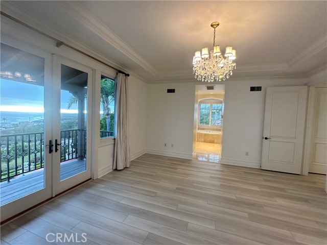 23 Atlantis Cove, Newport Coast CA: https://media.crmls.org/medias/0454d253-503c-4c3f-8788-e84dfc30a90c.jpg