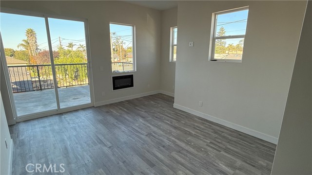 Image 4 of 10 For 1296 Saratoga Avenue