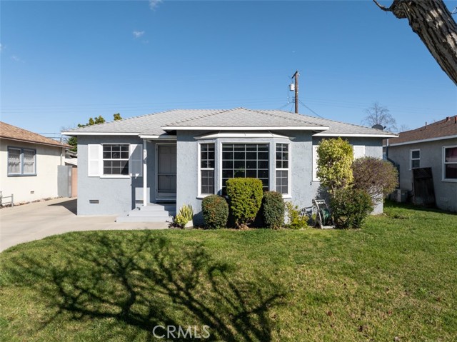 4338 Carfax Avenue, Lakewood, California 90713, 3 Bedrooms Bedrooms, ,2 BathroomsBathrooms,Single Family Residence,For Sale,Carfax,PW24051092