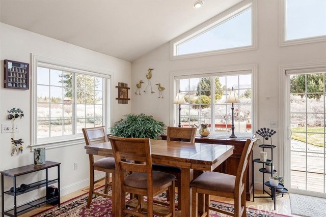 Detail Gallery Image 16 of 32 For 17718 Cottontail Dr, Weed,  CA 96094 - 3 Beds | 2 Baths