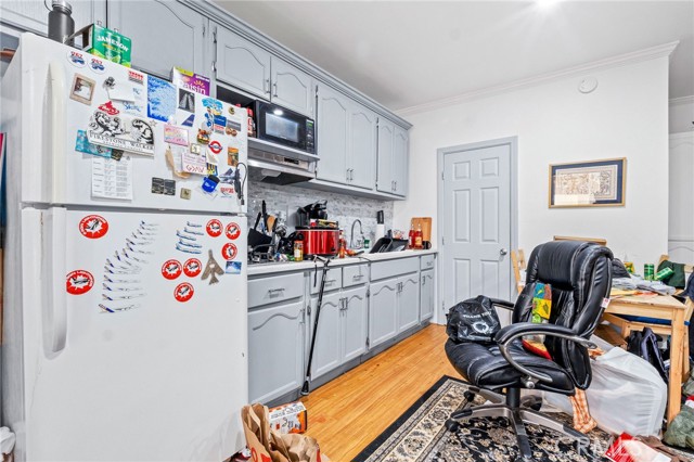 Detail Gallery Image 40 of 52 For 14870 Hubbard, Sylmar,  CA 91342 - 3 Beds | 2 Baths