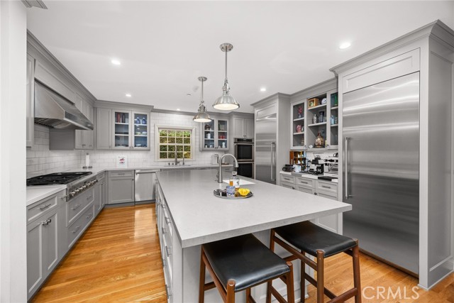 Detail Gallery Image 14 of 36 For 2198 Melville, San Marino,  CA 91108 - 4 Beds | 4/1 Baths