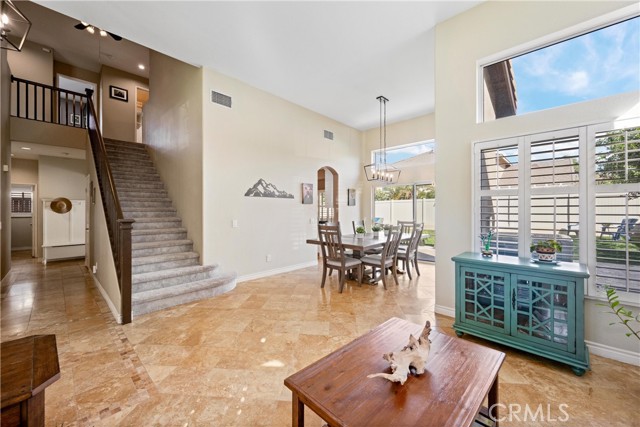 Detail Gallery Image 10 of 56 For 2969 Coral St, Corona,  CA 92882 - 5 Beds | 3 Baths