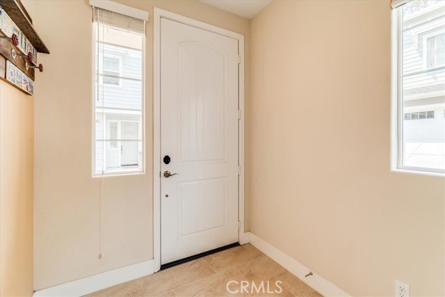 827 Basil Lane, San Luis Obispo CA: https://media.crmls.org/medias/04565cf1-8f8c-4c9d-96e4-7efa6735597b.jpg