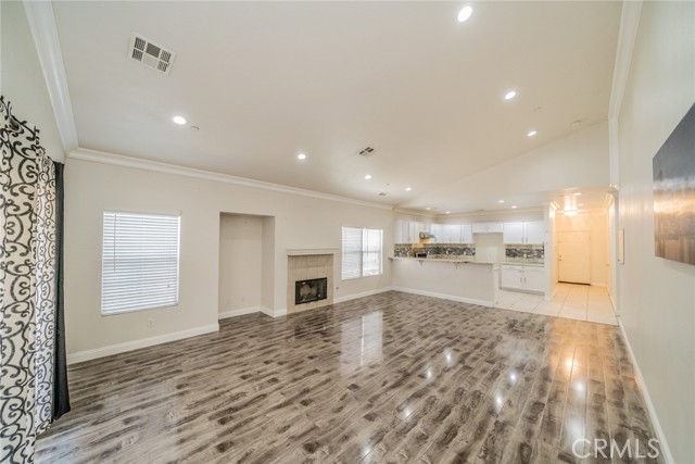 7404 Marshall Court, Highland CA: https://media.crmls.org/medias/0456e0c1-7c1b-4a9a-bb72-adc730c292a1.jpg