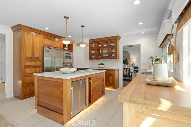 Image 22 of 73 For 4972 Park  