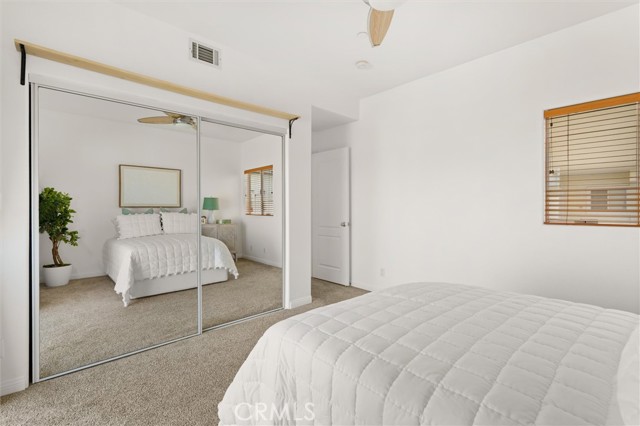 Detail Gallery Image 22 of 35 For 2405 Vanderbilt Ln #C,  Redondo Beach,  CA 90278 - 3 Beds | 2/1 Baths