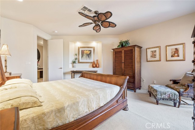 Image 28 of 49 For 50075 Camino Privado