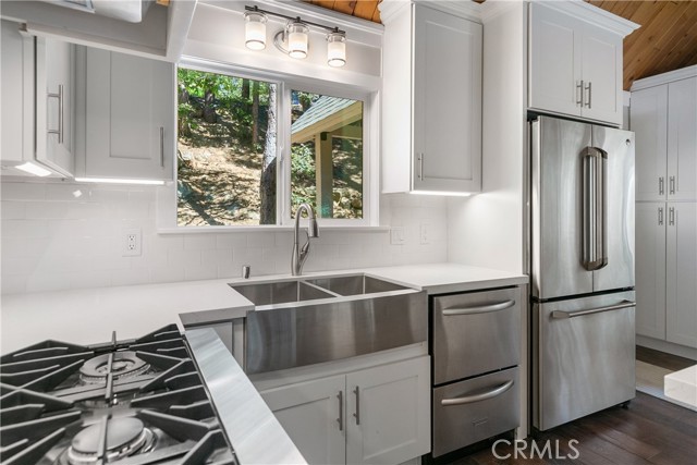 784 Bishorn Drive, Lake Arrowhead, CA, 92352 784 Bishorn Drive, Lake Arrowhead, CA, 92352