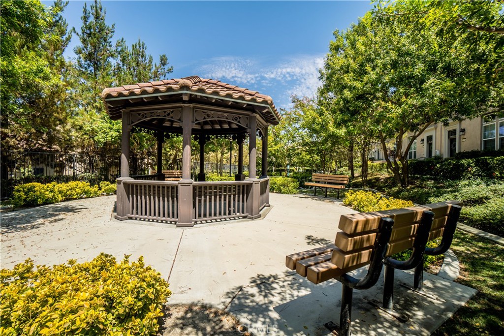 MLS #IG25198681 image #33