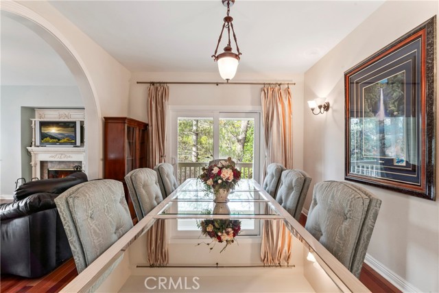 Detail Gallery Image 22 of 70 For 27601 Cedarwood Drive, Lake Arrowhead,  CA 92352 - 4 Beds | 3 Baths