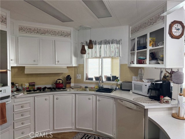 Detail Gallery Image 10 of 32 For 35218 Fir Ave #114,  Yucaipa,  CA 92399 - 2 Beds | 2 Baths