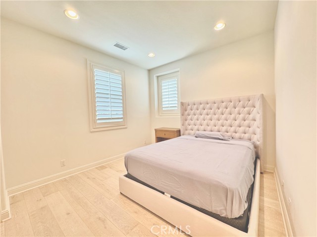 Detail Gallery Image 29 of 32 For 29 Swift, Lake Forest,  CA 92630 - 5 Beds | 4/1 Baths