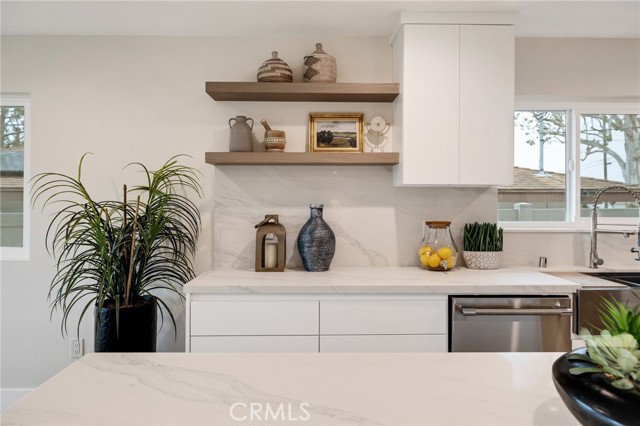 2817 San Ramon Drive, Rancho Palos Verdes CA: https://media.crmls.org/medias/045b028c-ca2f-452a-8d9d-a498c304526e.jpg