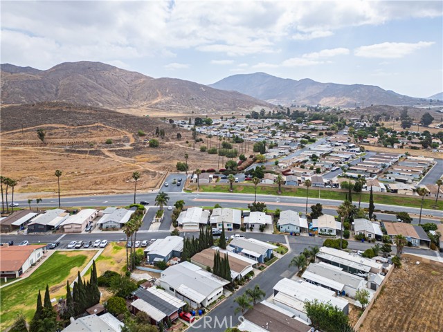4041 Pedley Road, Jurupa Valley CA: https://media.crmls.org/medias/045b5d6a-cc54-4f0e-8f43-94660493dc4c.jpg