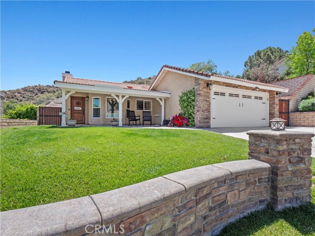 Detail Gallery Image 35 of 40 For 15242 Poppy Meadow St, Canyon Country,  CA 91387 - 3 Beds | 3 Baths