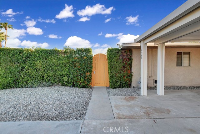 Detail Gallery Image 21 of 59 For 657 S Mountain View Dr, Palm Springs,  CA 92264 - 5 Beds | 5 Baths