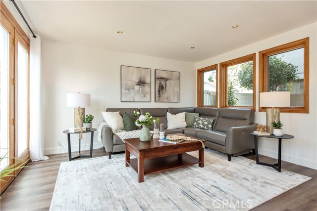 Image 25 of 58 For 24 Spicewood Way