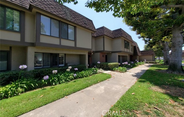 Detail Gallery Image 3 of 40 For 8193 Del Rey, Stanton,  CA 90680 - 3 Beds | 2/1 Baths