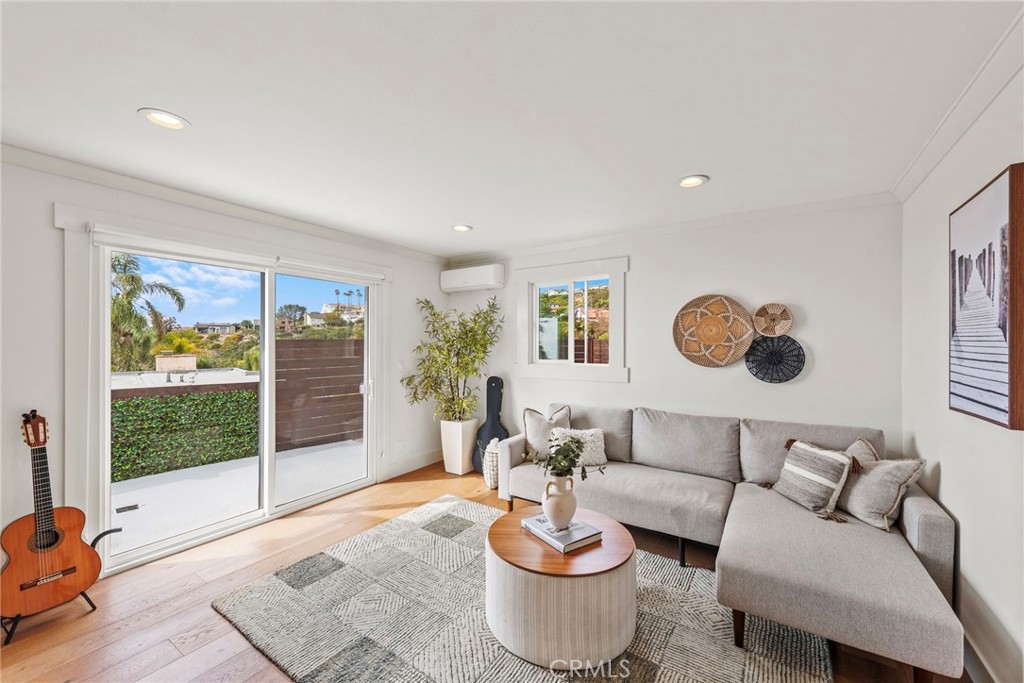 MLS #OC25253607 image #41