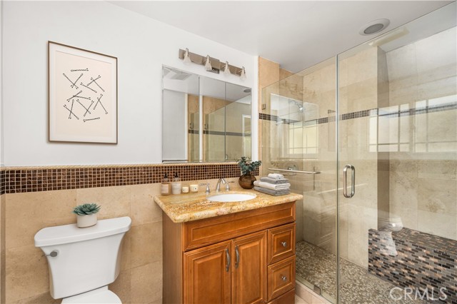 Detail Gallery Image 20 of 24 For 668 S Eastbury, Covina,  CA 91723 - 4 Beds | 3 Baths