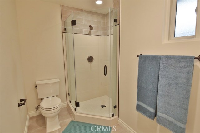 528 Francisca Avenue, Redondo Beach, California 90277, 4 Bedrooms Bedrooms, ,4 BathroomsBathrooms,Residential,Sold,Francisca,PV17030817