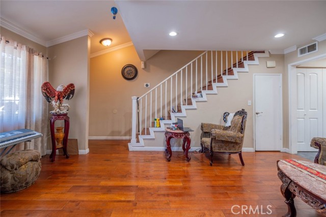 6719 Gloria Avenue #2, Van Nuys, CA, 91406 6719 Gloria Avenue #2, Van Nuys, CA, 91406