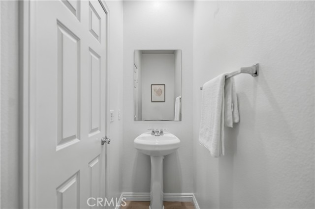 Detail Gallery Image 17 of 60 For 7038 Village, Corona,  CA 92880 - 3 Beds | 2/1 Baths