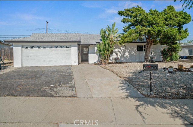 Detail Gallery Image 1 of 1 For 1634 N Humboldt Ave, Ontario,  CA 91764 - 3 Beds | 2 Baths