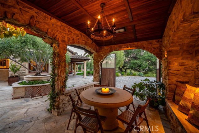 1155 Carpenter Canyon Road, Arroyo Grande CA: https://media.crmls.org/medias/045f6a29-ebd7-4fb2-a181-f594c70a1682.jpg
