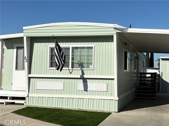 13060 2nd Street, Yucaipa CA: https://media.crmls.org/medias/045feabd-ff09-4fb3-aae5-7a0d2f28e40a.jpg
