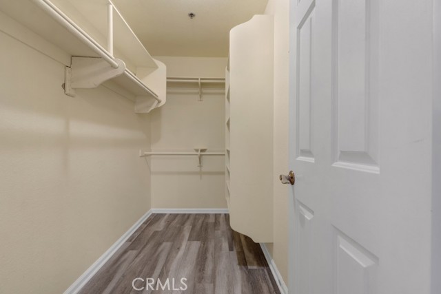 Detail Gallery Image 4 of 45 For 5744 Oak Bend Ln #203,  Oak Park,  CA 91377 - 1 Beds | 1 Baths