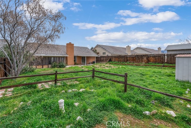 Detail Gallery Image 13 of 48 For 37623 Robin, Palmdale,  CA 93550 - 3 Beds | 2 Baths