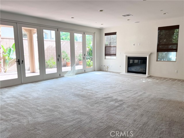 Detail Gallery Image 4 of 20 For 124 Coyote Brush, Irvine,  CA 92618 - 4 Beds | 3 Baths