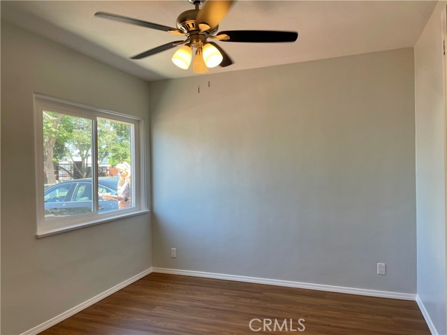 Detail Gallery Image 6 of 25 For 5550 Riverton, North Hollywood,  CA 91601 - 2 Beds | 1 Baths