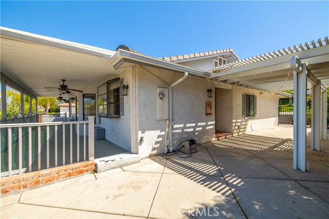 Detail Gallery Image 8 of 48 For 22081 Village Way Dr, Canyon Lake,  CA 92587 - 4 Beds | 3/1 Baths