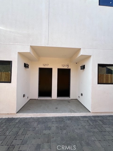 Detail Gallery Image 3 of 29 For 1217 E 22nd St St, Los Angeles,  CA 90011 - – Beds | – Baths