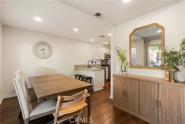 Detail Gallery Image 11 of 37 For 229 Windsong Ct, Azusa,  CA 91702 - 3 Beds | 3 Baths