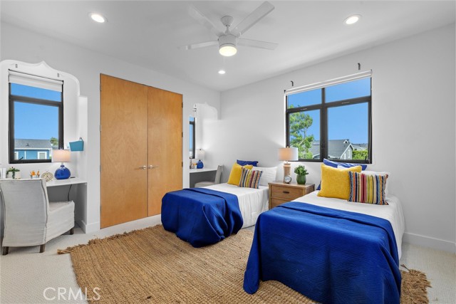 Detail Gallery Image 37 of 51 For 1635 19th St, Manhattan Beach,  CA 90266 - 6 Beds | 4 Baths